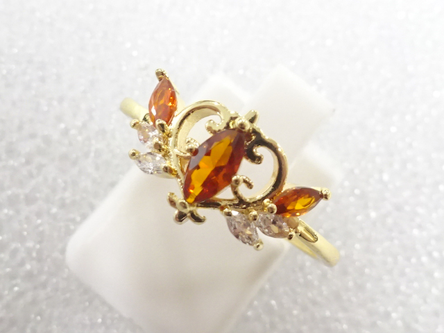 JAPANESE KIMONO / ANTIQUE COLORED STONE RING (SIZE 16)